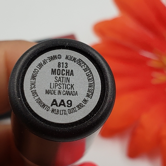 Mac cosmetics satin lipstick. MOCHA. - Picture 7 of 11